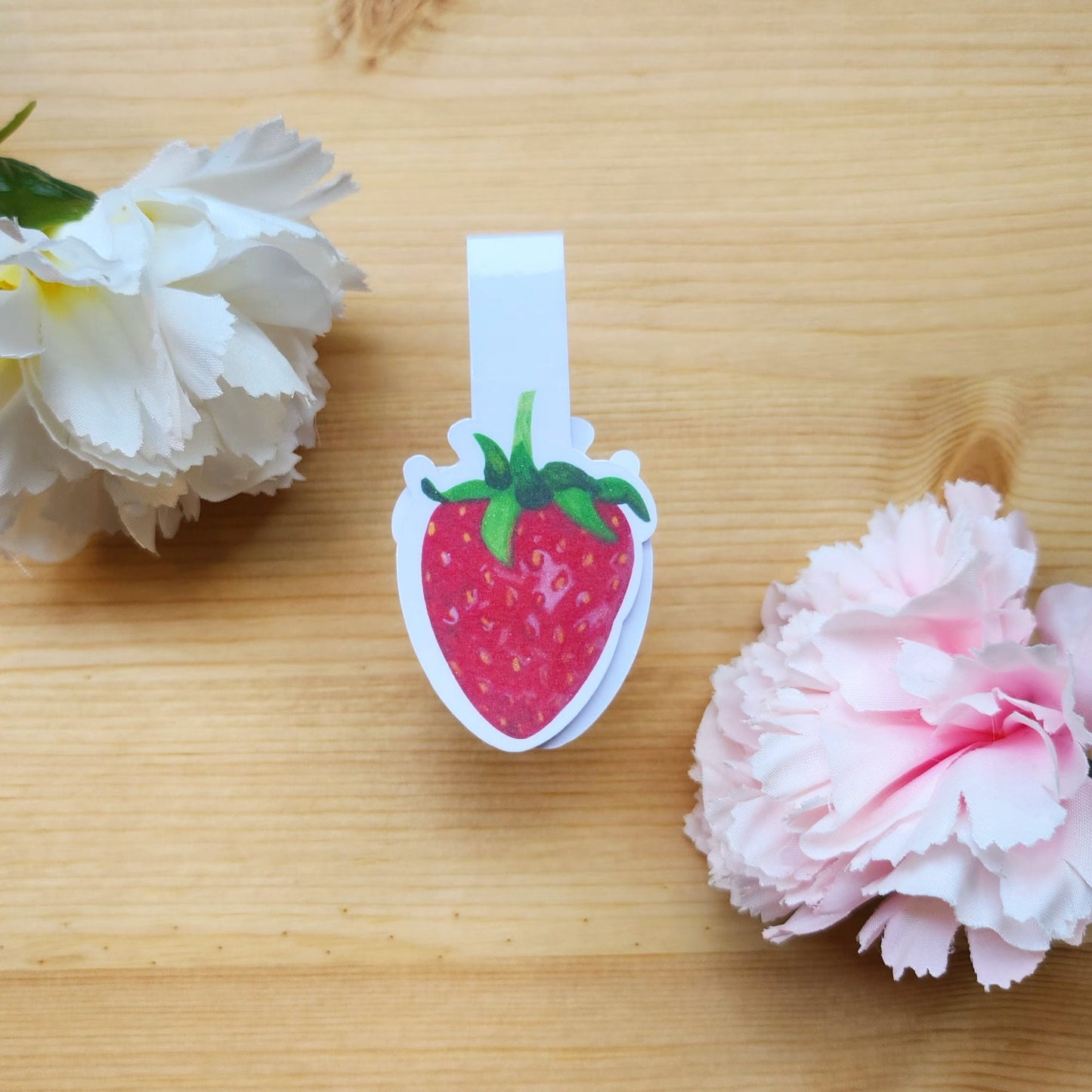 Gouache Strawberry - Magnetic Bookmark